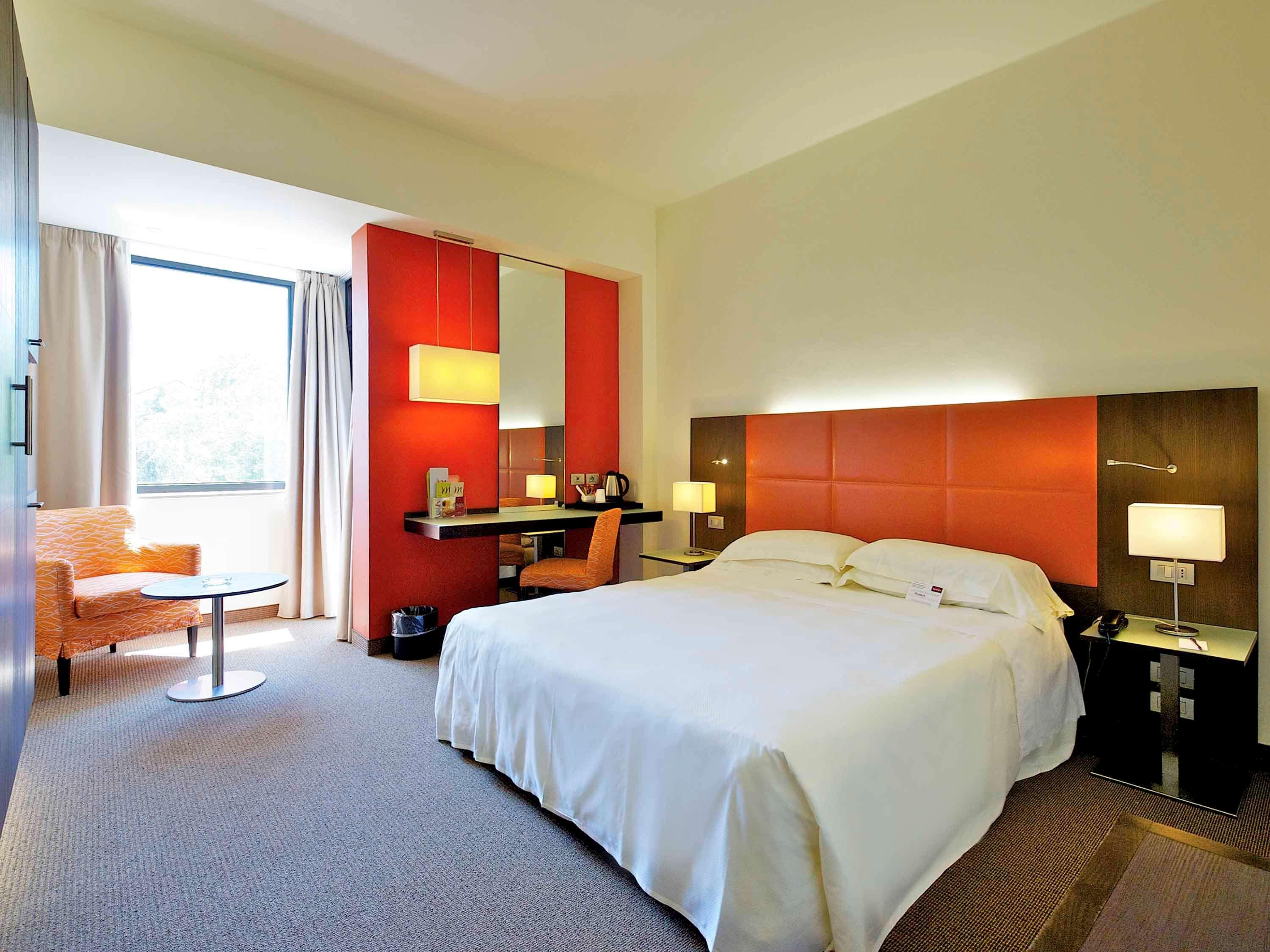 Mercure Reggio Emilia Centro Astoria Exterior foto