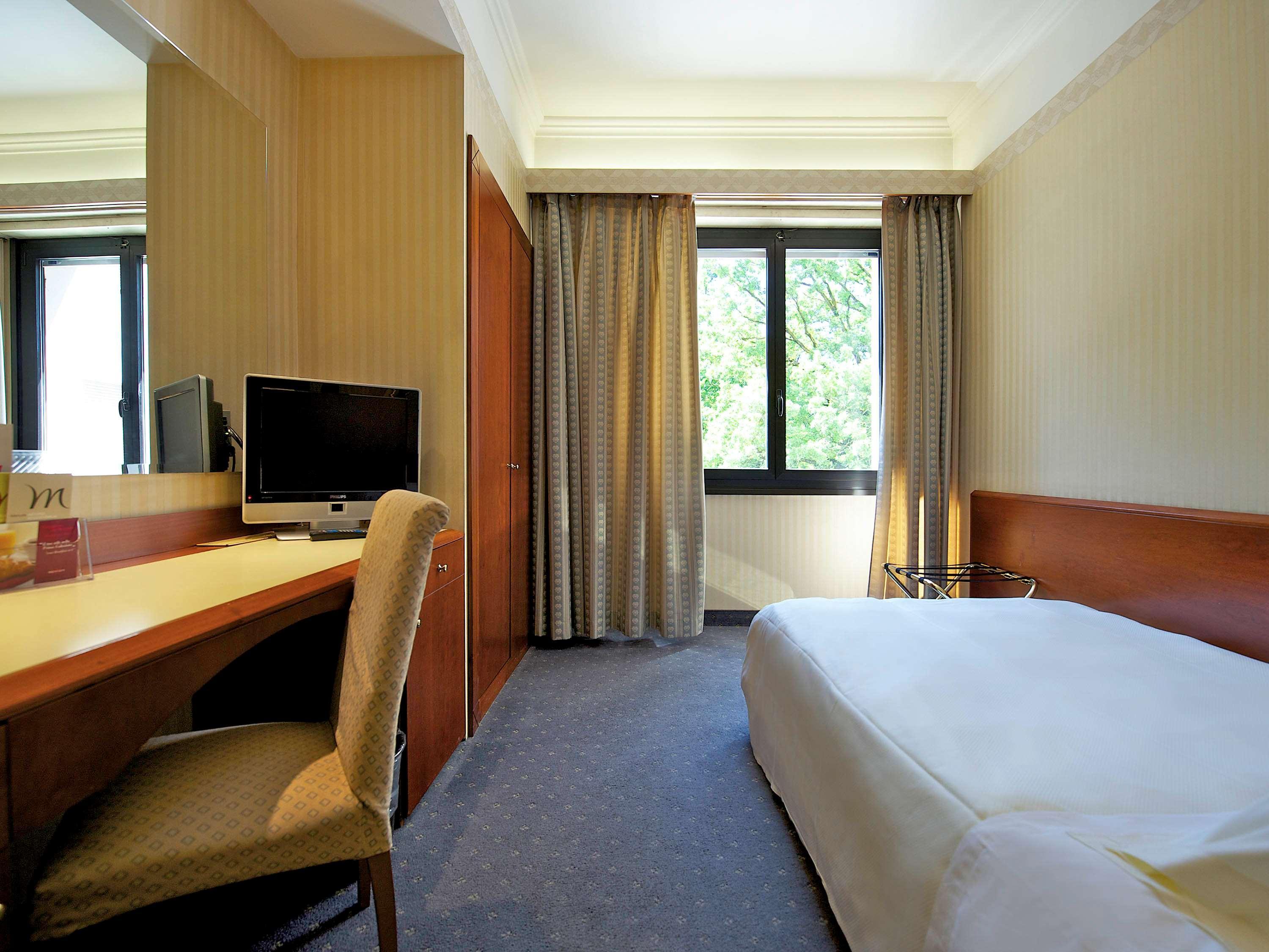Mercure Reggio Emilia Centro Astoria Exterior foto