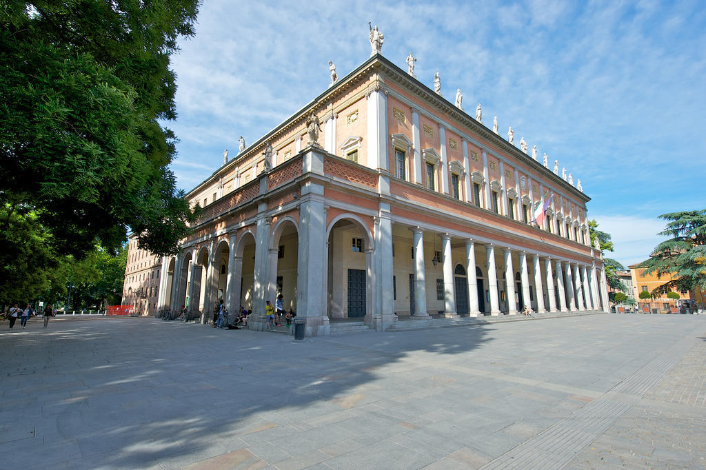Mercure Reggio Emilia Centro Astoria Exterior foto